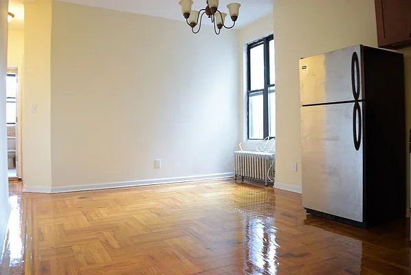 Rented by Premier Metro Realty Corp | media 1