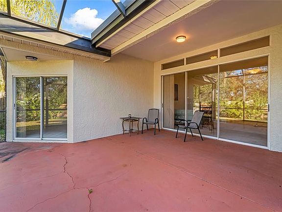 4th image of 1008 Tradewinds Dr