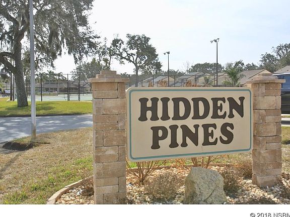 3rd image of 305 Windhaven Ln