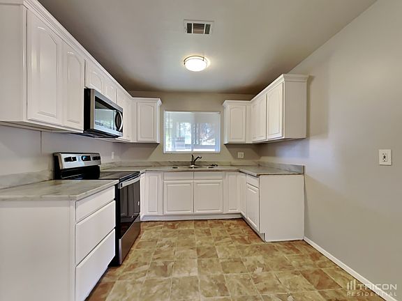 5th image of 1800 San Jose Pl