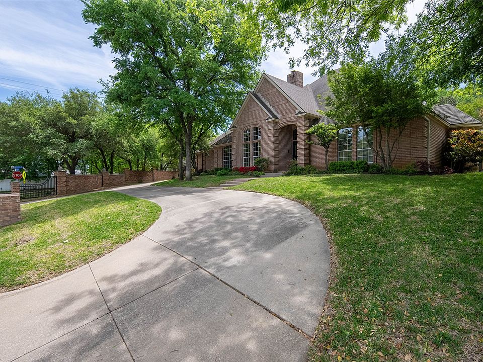 1st image of 1007 Saddlebrook Dr