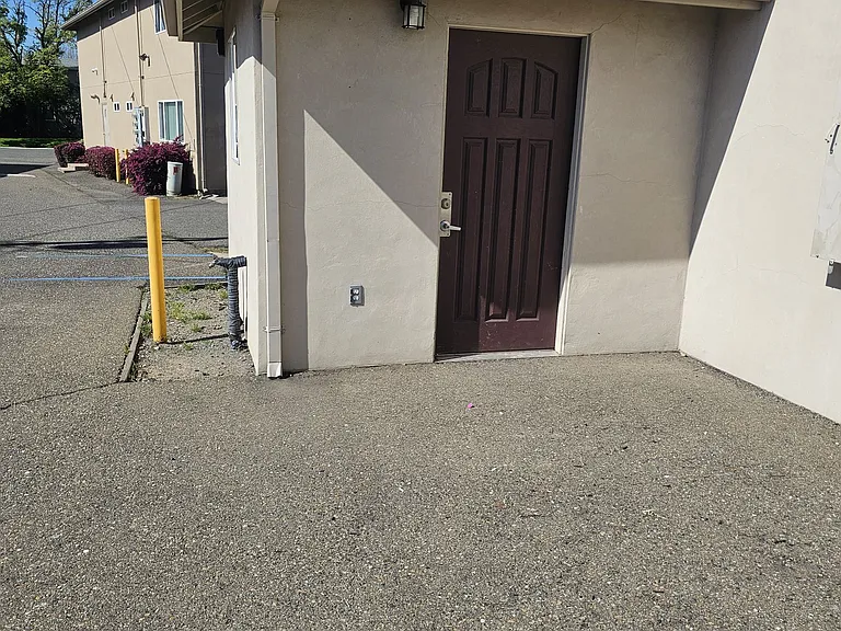3343 Lerwick Rd #2 — Photo 7