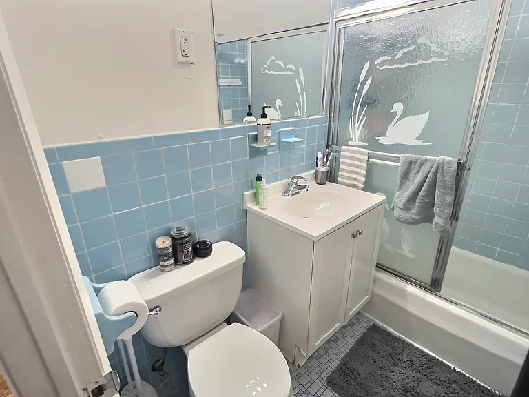 1039 Commonwealth Ave #12 — Photo 8