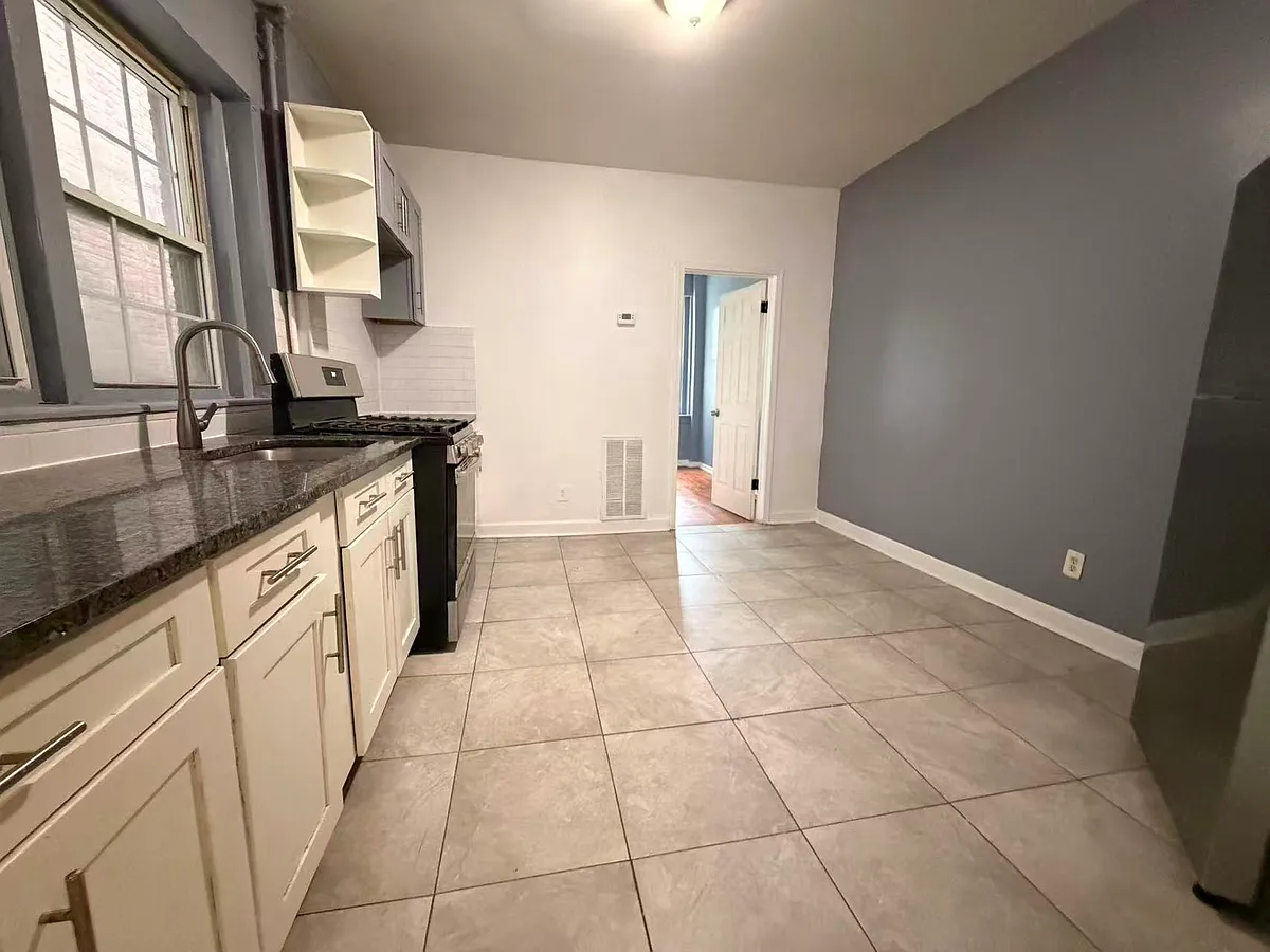 Building Photo - 87 Mount Prospect Ave #1
