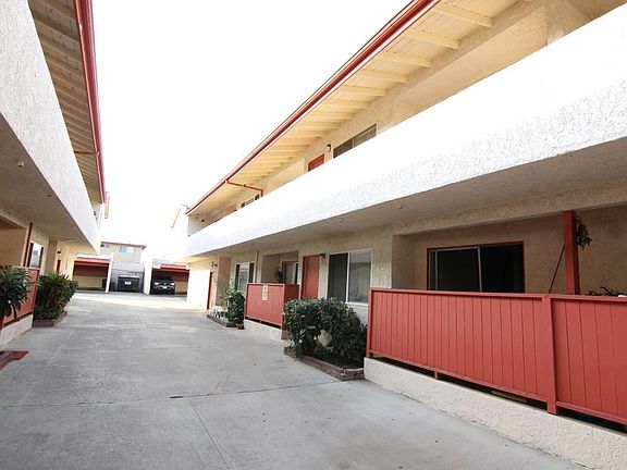 3rd image of 17213 Yukon Ave #C