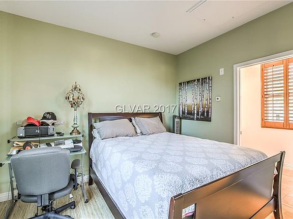 4th image of 7675 Comanche Canyon Ave