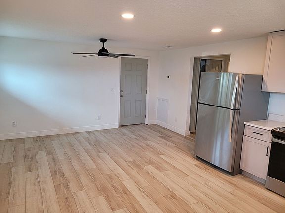 5th image of 6598 S Atlantic Ave