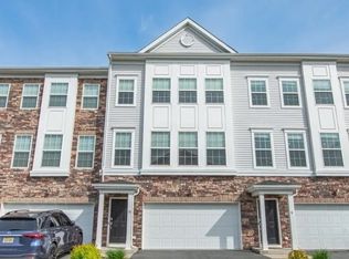 10 Colgate Dr, Morristown, NJ 07960