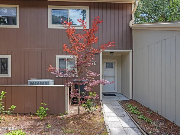 76 Quarterdeck Townes, New Bern, NC 28562