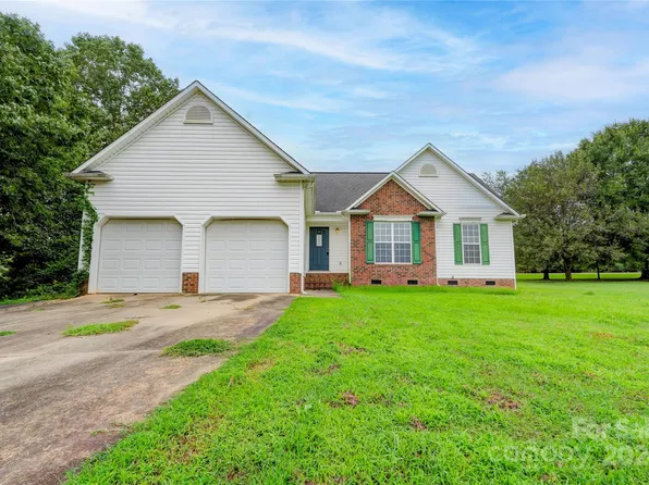 116 Moor Dr, Shelby, NC 28150