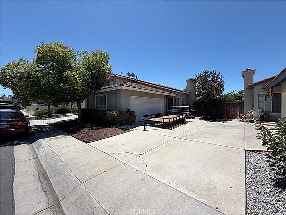 2nd image of 19166 Pemberton Pl