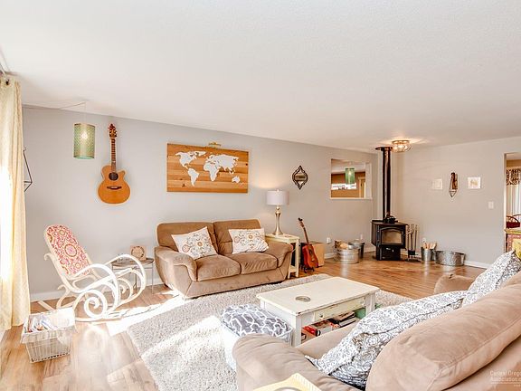 4th image of 55036 Marten Ln