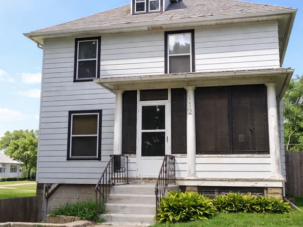 112 7th Ave, Sterling, IL 61081