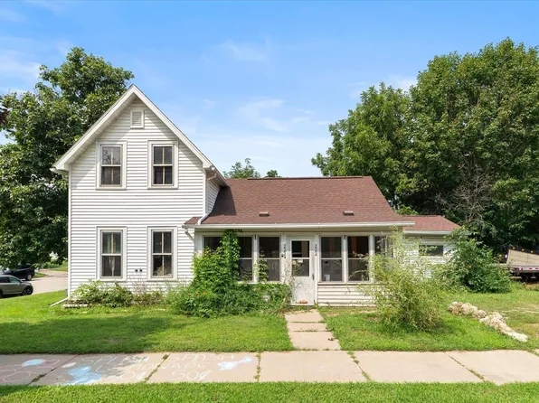 222 West Decker STREET, Viroqua, WI 54665