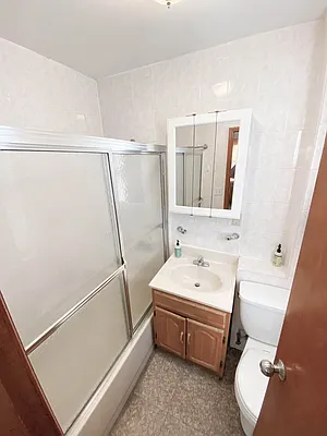 Rented by Capri Jet Realty Corp | media 6