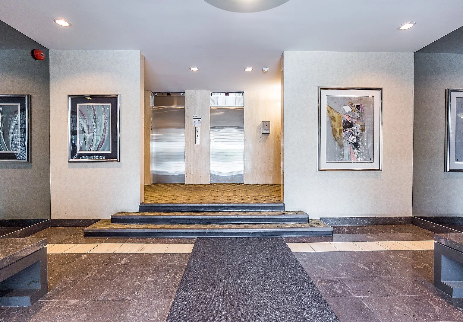 40 Soudan Ave — Photo 4