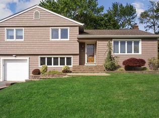 69 Burton Avenue Plainview NY 11803 Zillow