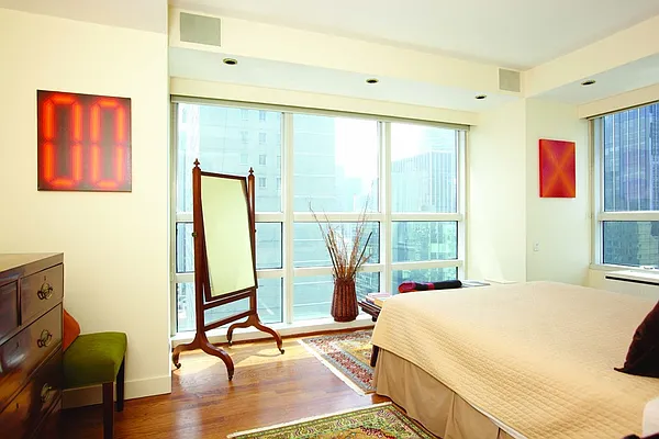 Sold by Stribling | media 34