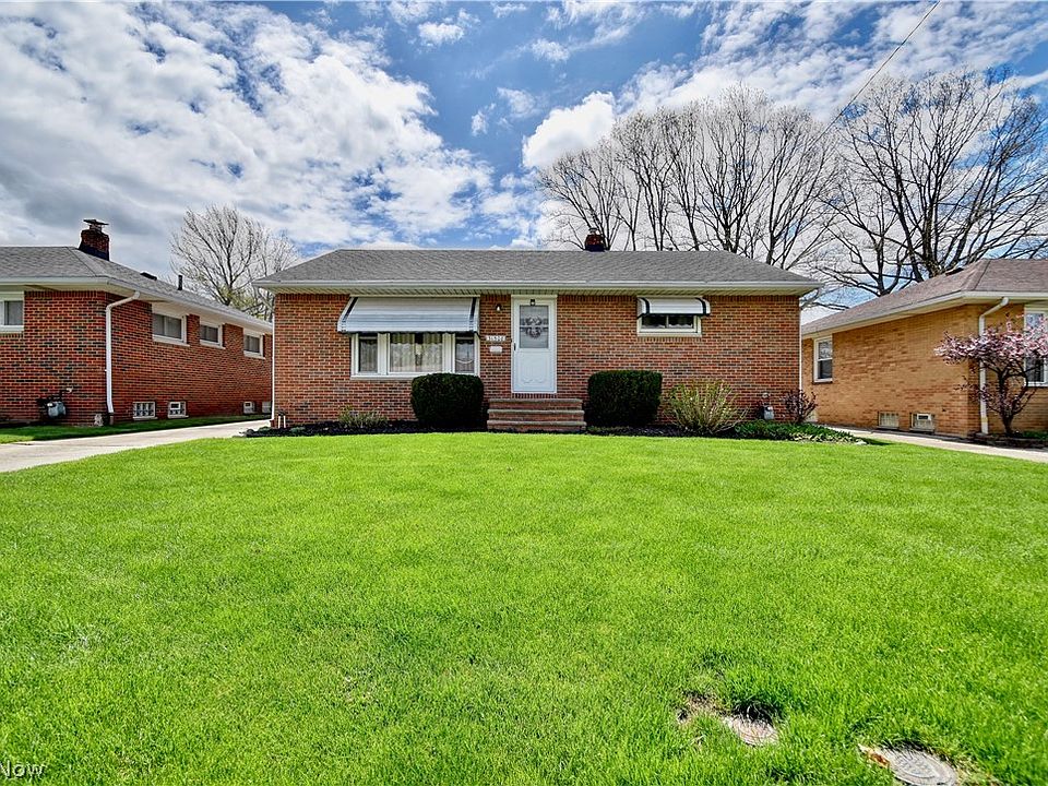 1st image of 31508 Ronald Dr