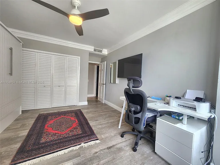 3505 S Ocean Dr #612 — Photo 21