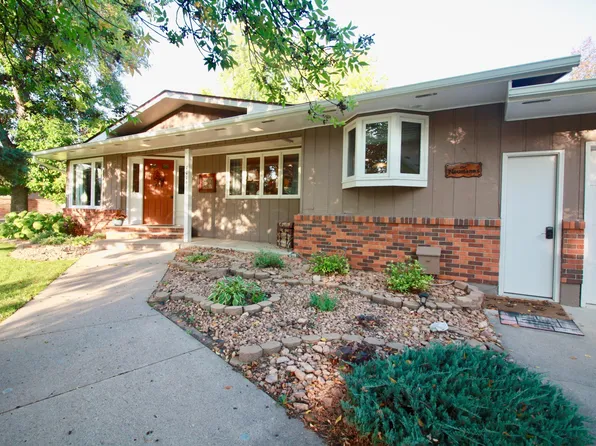 1016 Richland St, Wahpeton, ND 58075