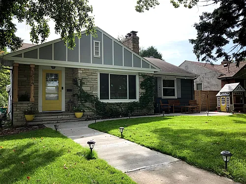 3554 Abbott Ave N Photo 1
