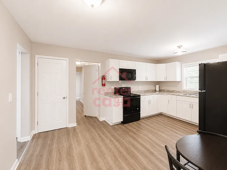 437 N Hairston Rd — Photo 24