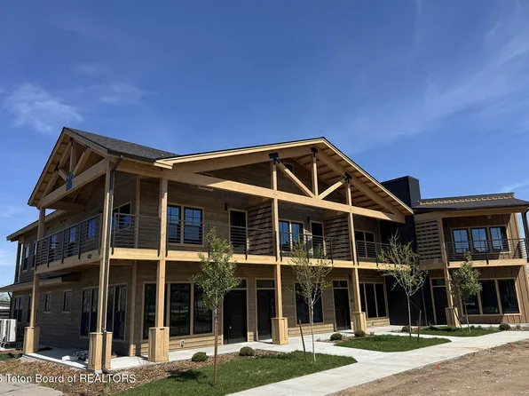 9102 Village Way #105, Victor, ID 83455
