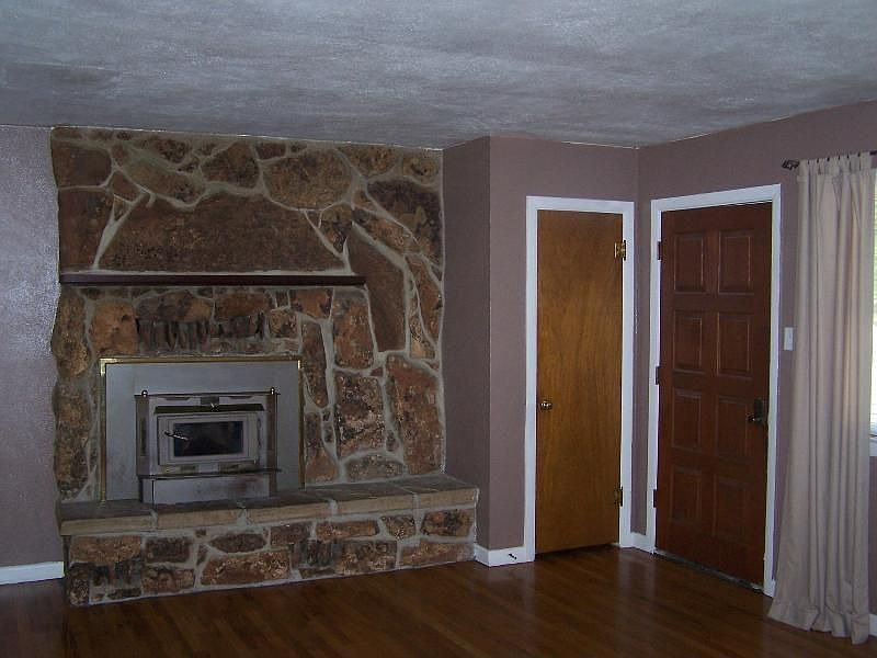 2nd image of 2150 Kennedy Ave