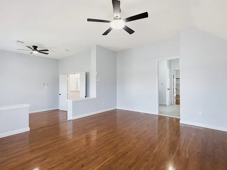 2114 Rustic Ridge Dr — Photo 18