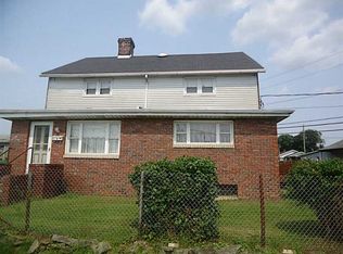 102 Branthoover St, Belle Vernon, PA