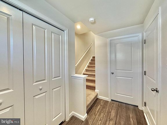 3rd image of 6427 Pebblebrook Dr