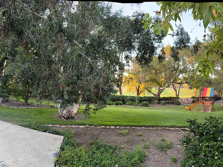 Read Rd — Photo 51