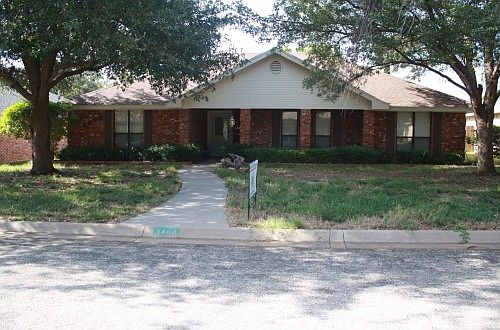 1st image of 3409 Cedarhill Dr