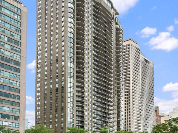 1040 N Lake Shore Dr APT 15A, Chicago, IL 60611