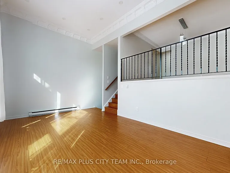 50 Darras Ct — Photo 3