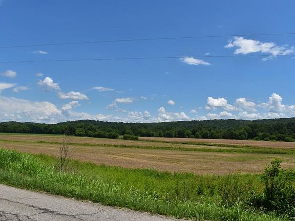 View facing East just 500yds from Kentucky River 