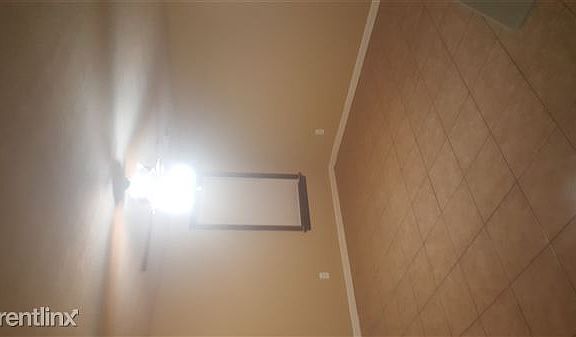 3rd image of 1418 Grand Prince Ln