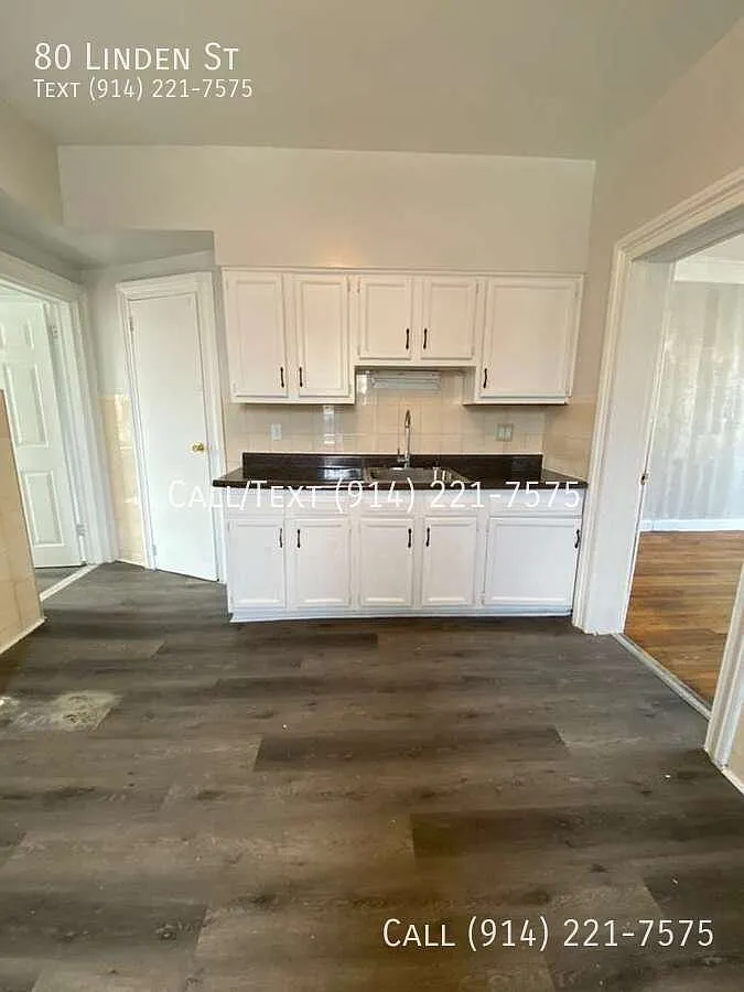 2 bed, 1.0 bath, $2,500 — Photo 2