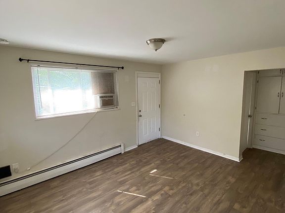 3rd image of 3823 W 7th Ave