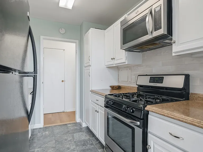 301 N Beauregard St #902 — Photo 17