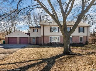 11631 Belleville Rd, Van Buren Township, MI 48111