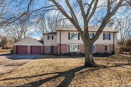 11631 Belleville Rd Photo 1