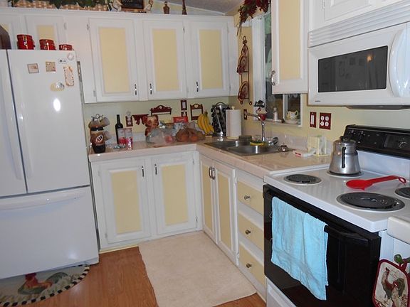 5th image of 7303 Harbor View Dr