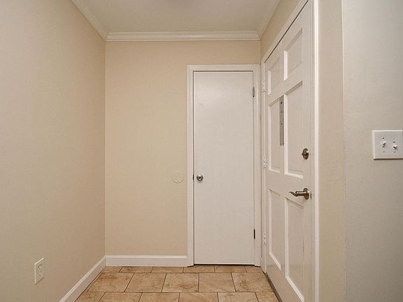 4th image of 925 Cleveland St Unit 178