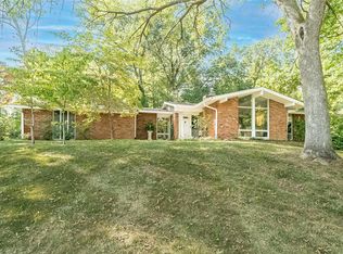 13 Sunswept Dr, Saint Louis, MO