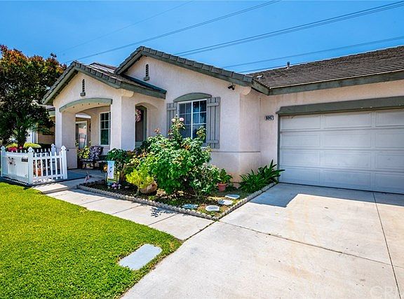 3rd image of 16947 El Agua Dr