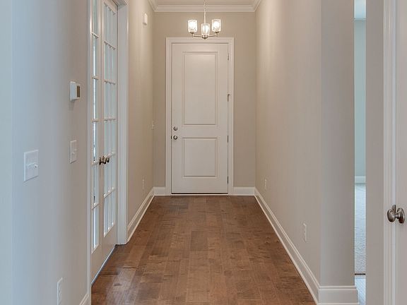 3rd image of 112 Edenburg Dr #317