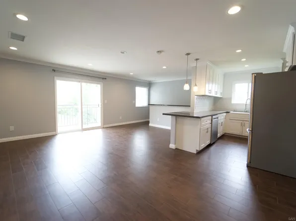 7915 Camino Kiosco, San Diego, CA 92122