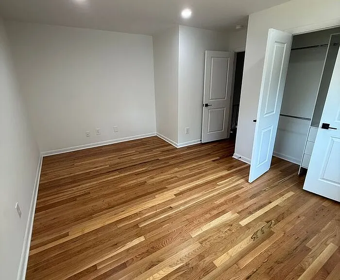 708 Hawes Ct — Photo 10